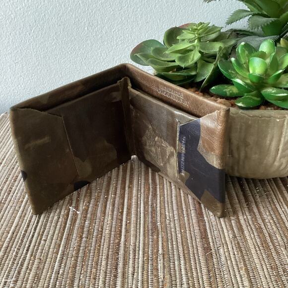 MAXX & UNICORN CO. Green Brown Camo Unisex Leather Wallet Card Holder - Picture 5 of 6